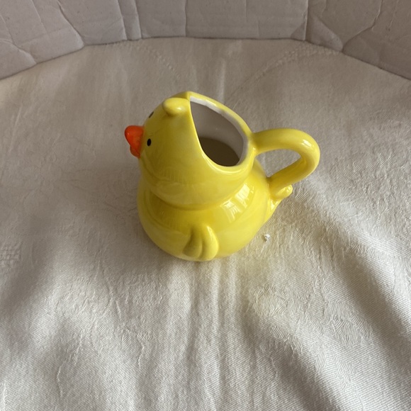 NWOT whimsical chick creamer. Great for Easter or anytime. - Picture 2 of 7